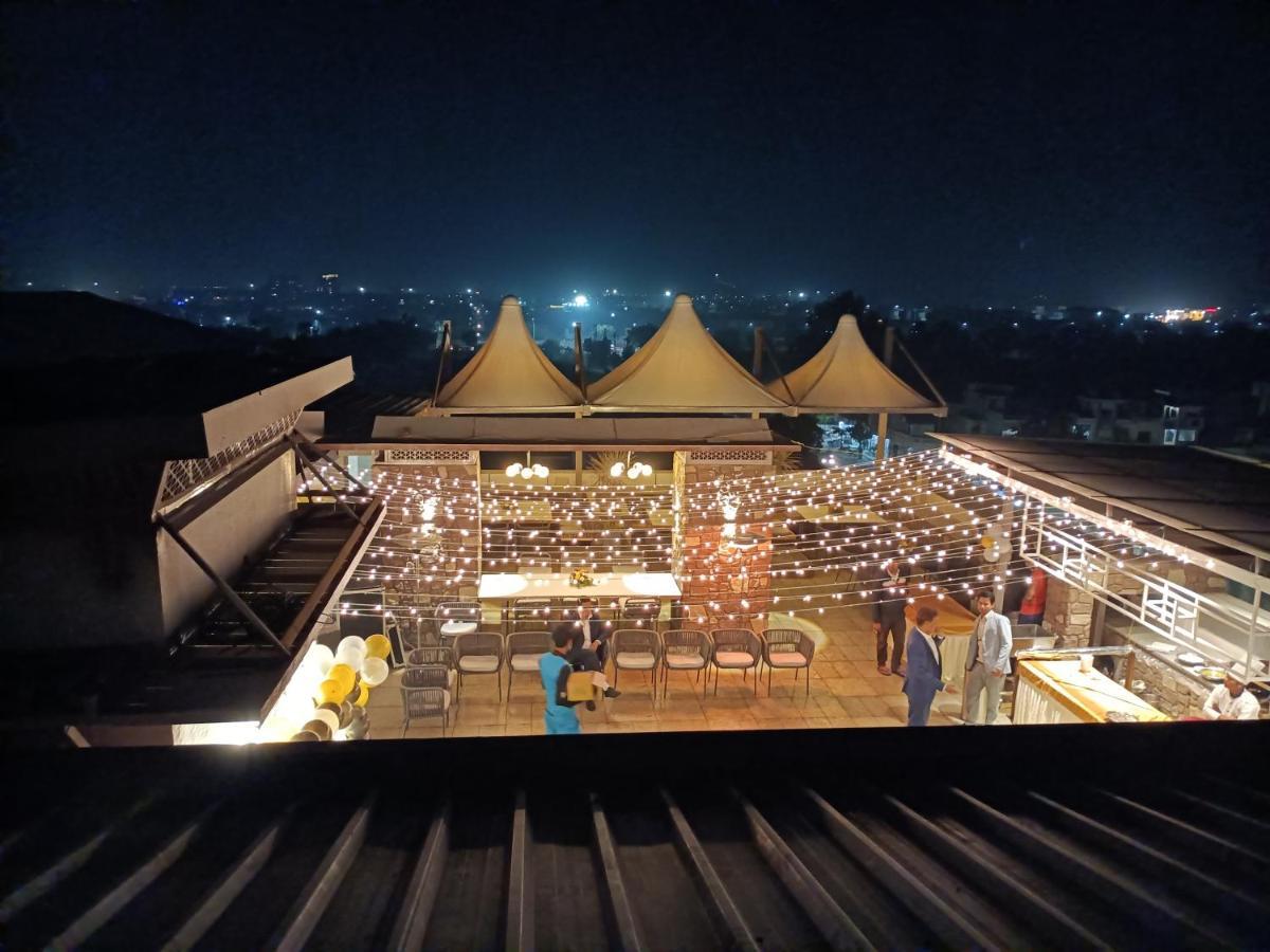 Hotel Bmd The Grand Bhilwara ภายนอก รูปภาพ